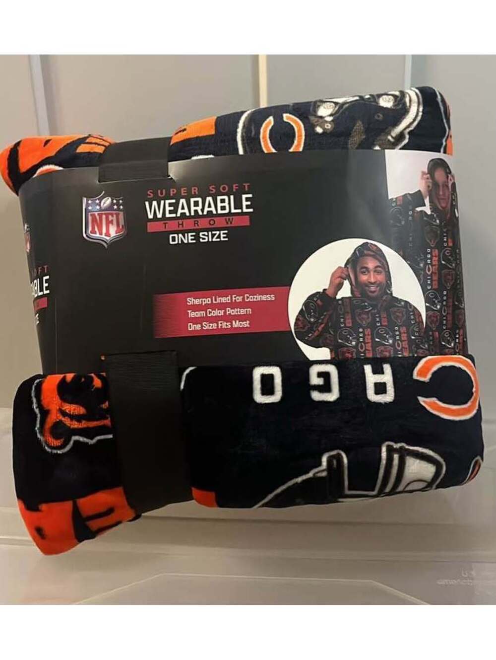 NFL Chicago Bears wearable throw